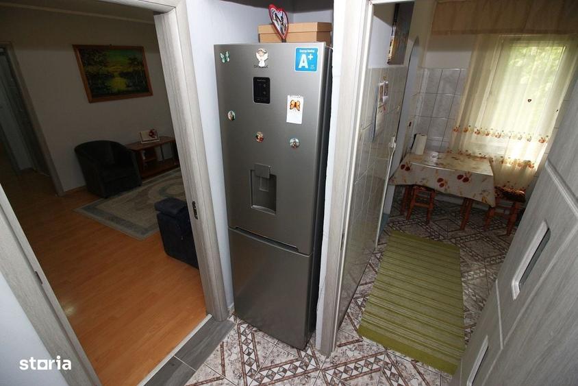 Apartament cu 2 camere semidecomandat în Cornișa