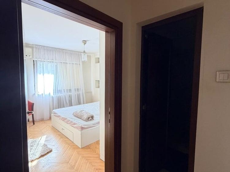 Apartament cu 2 camere semidecomandat în Moșilor