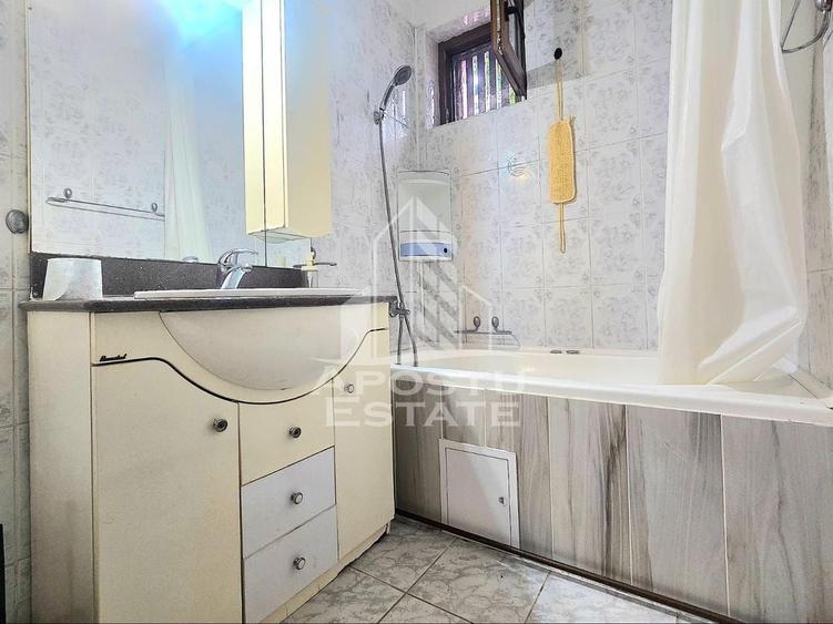 Apartament cu 2 camere semidecomandat în Podgoria