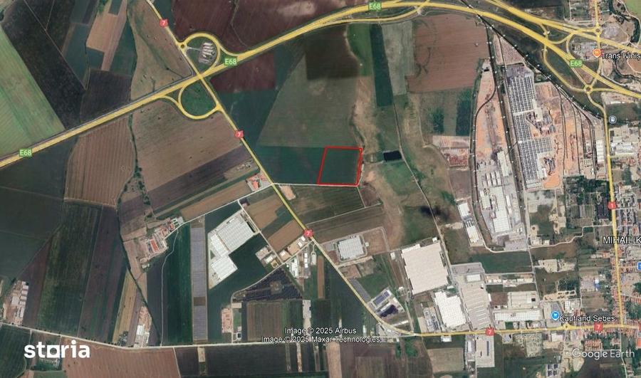 Teren de 70000 mp, în Central