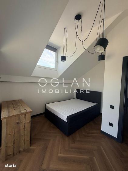 Apartament cu 3 camere semidecomandat în Turnișor