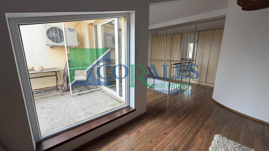 Apartament cu 3 camere decomandat, mobilat în Braytim