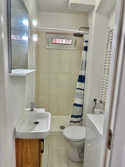 Apartament cu 2 camere semidecomandat în Cedonia