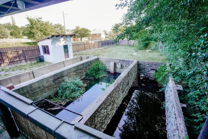 Casă individuală cu 5 camere cu Canalizare în Prundu Bârgăului