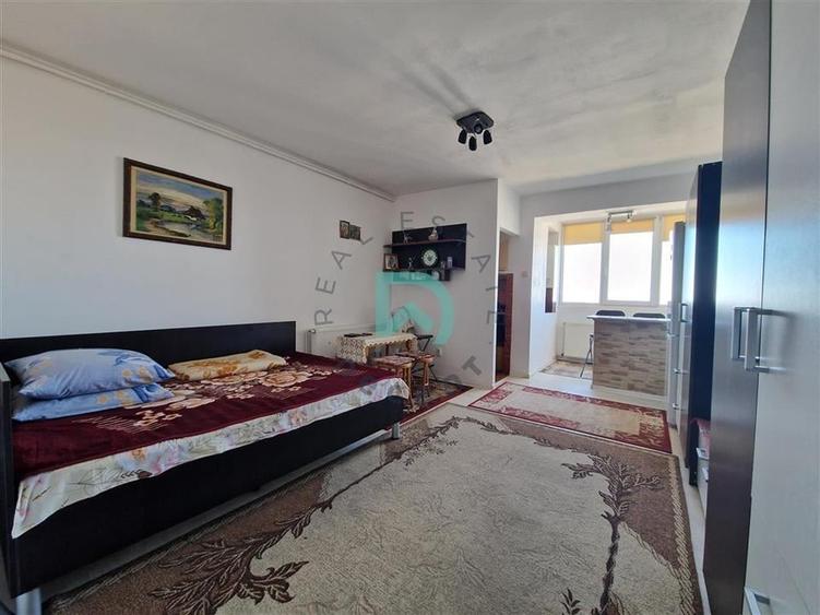 Garsonieră semidecomandată în Griviței
