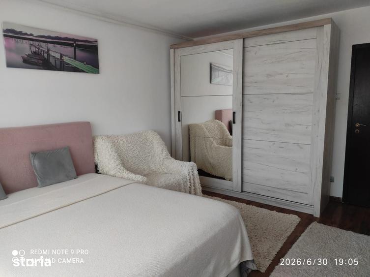 Apartament cu 2 camere decomandat în Romanilor