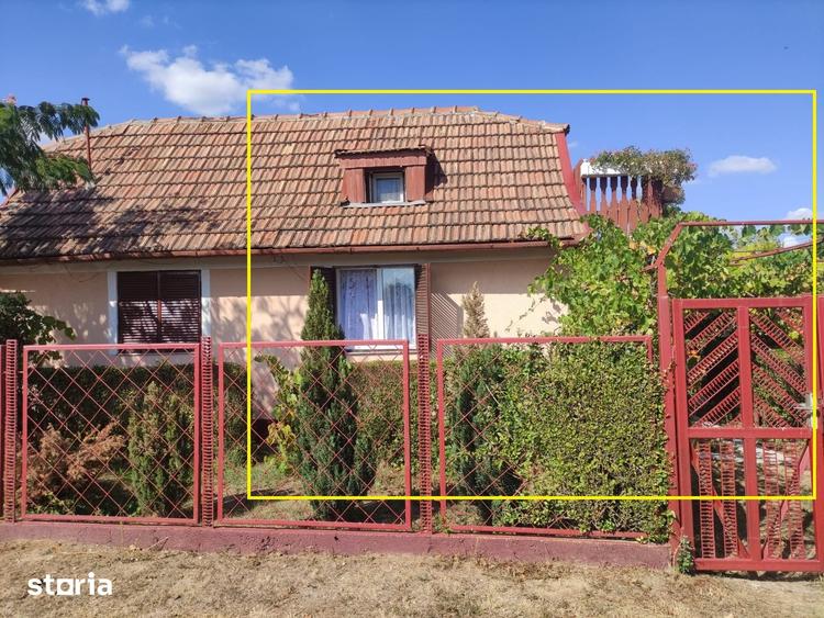 Casă cu 2 camere cu Teren 1000 Mp în Nojorid