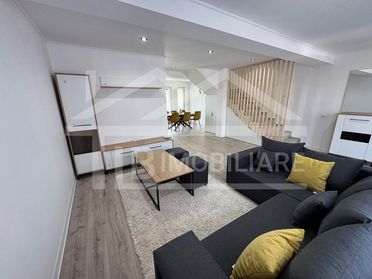 Duplex cu 4 camere cu Canalizare în Remetea