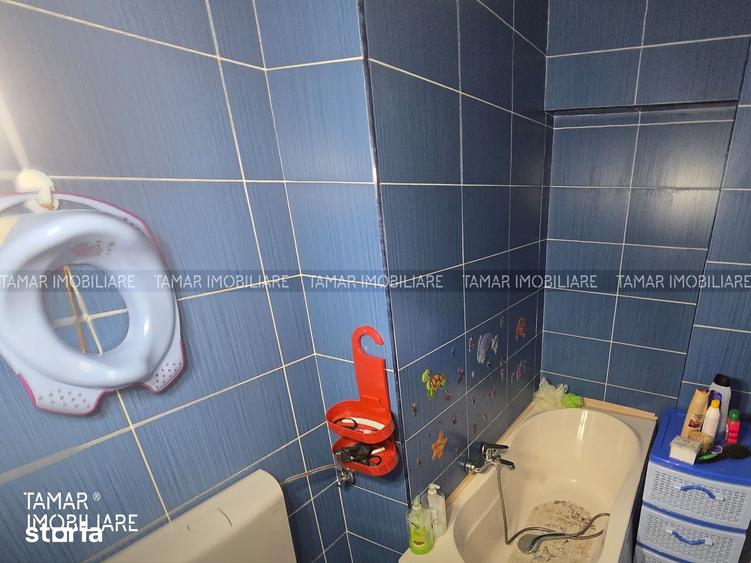 Apartament cu 4 camere decomandat în Aurel Vlaicu