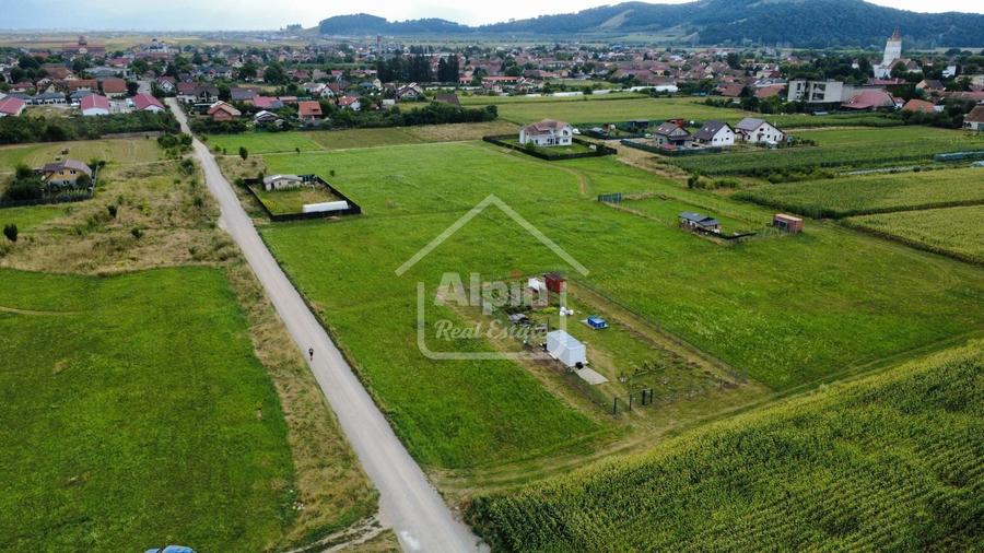 Teren Construcții intravilan de 920 mp, în Hărman