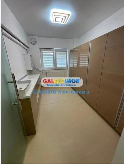 Apartament cu 3 camere decomandat în Pantelimon