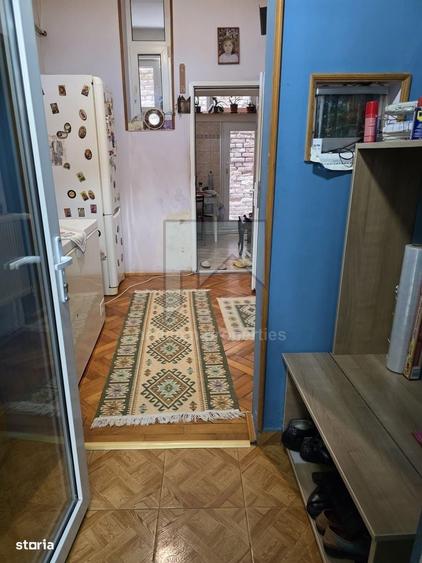 Apartament cu 4 camere decomandat în Sebastian