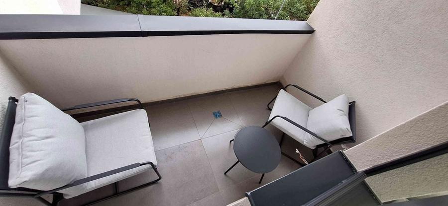 Apartament cu 2 camere semidecomandat în Păcii