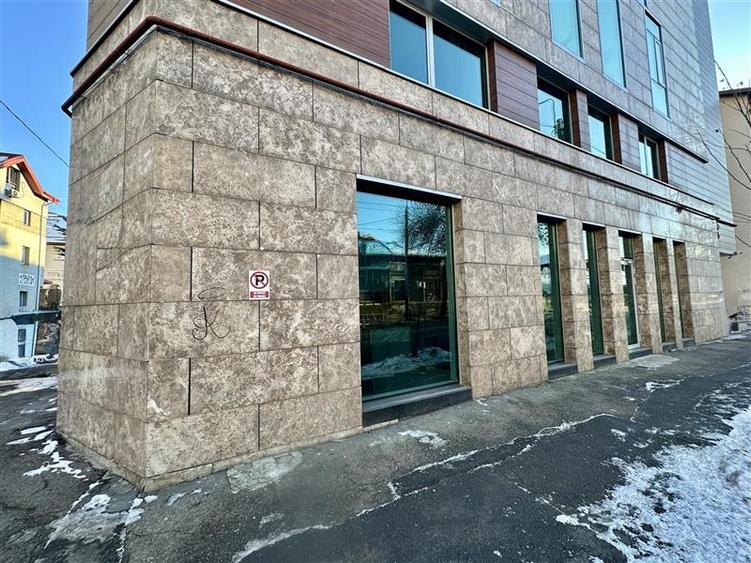 Spațiu comercial, de 78 mp, în Ferdinand