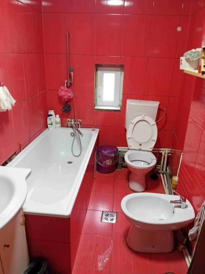 Casă individuală cu 4 camere cu Canalizare în Șerbănești