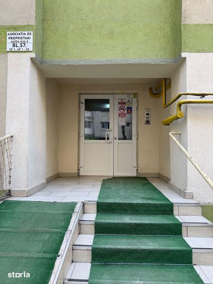 Apartament cu 4 camere în Pantelimon