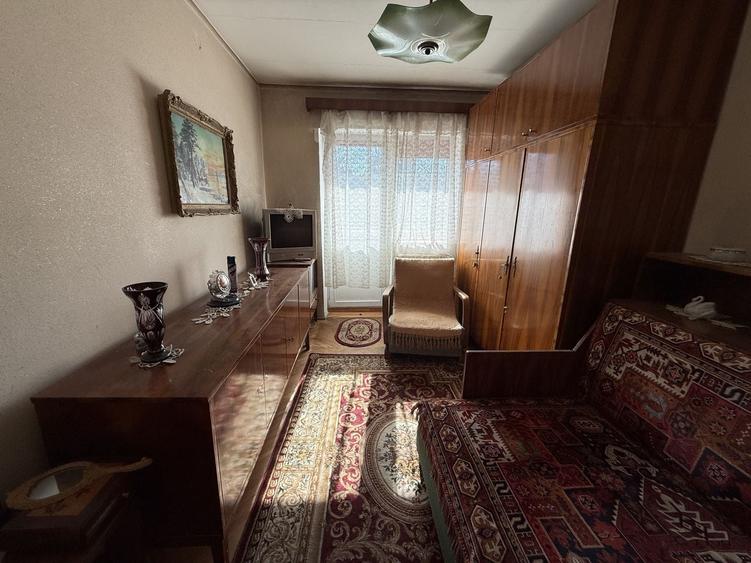 Apartament cu 3 camere decomandat în Ultracentral