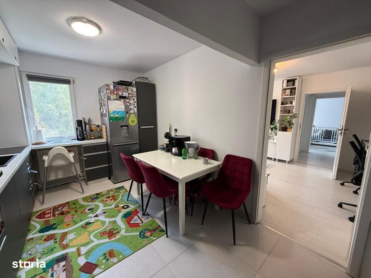 Apartament cu 2 camere decomandat în Astra