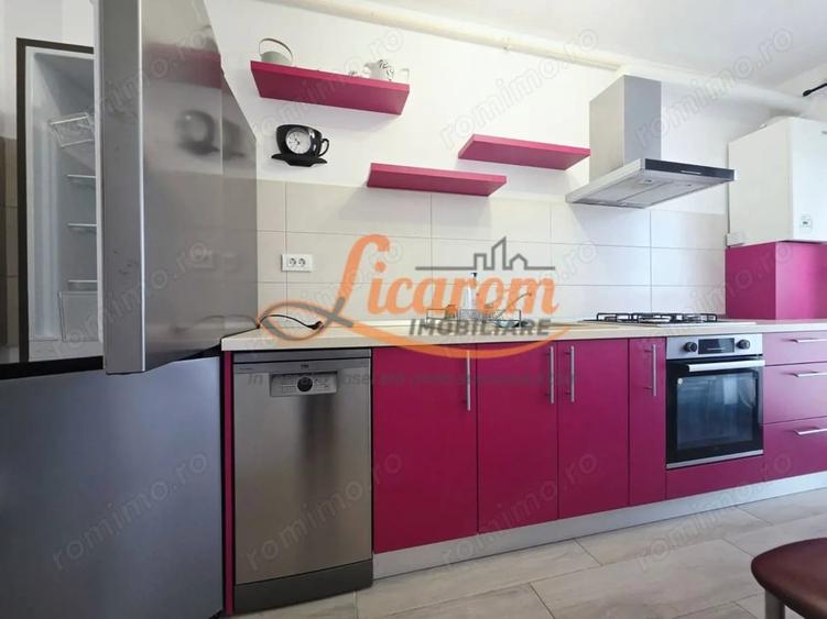 Apartament cu 2 camere semidecomandat în Cristian