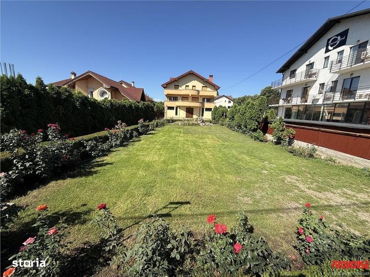 Spațiu comercial, de 600 mp, în Calea Moldovei