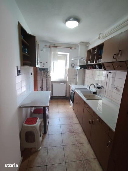 Apartament cu 3 camere în Grădiște
