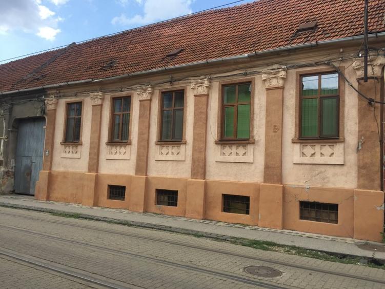 Casă cu 4 camere cu Teren 160 Mp în Timocului-Șaguna