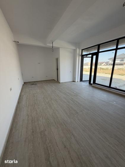 Spațiu comercial, de 31 mp, în Central