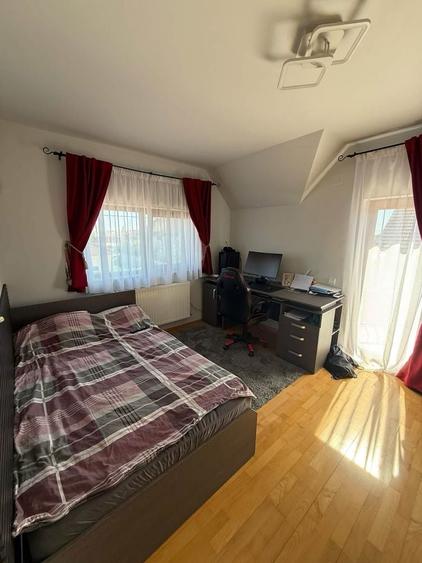 Casă cu 3 camere în Central