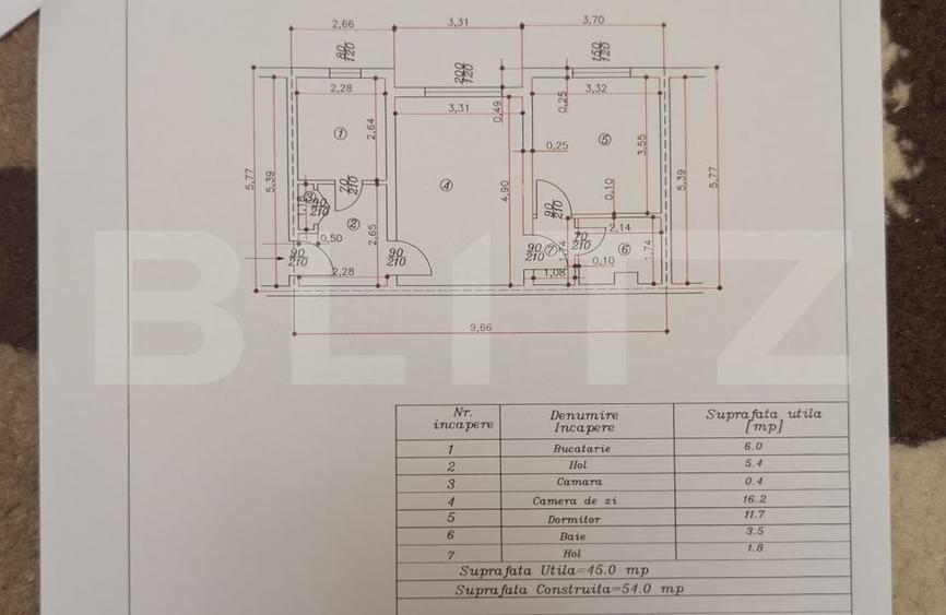 Apartament cu 2 camere semidecomandat, mobilat în Nord