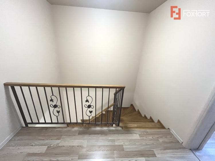 Duplex cu 4 camere cu Canalizare în Moșnița Nouă