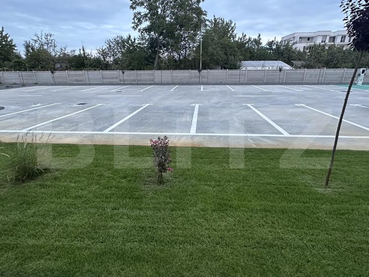 Apartament cu 3 camere decomandat în Careiului
