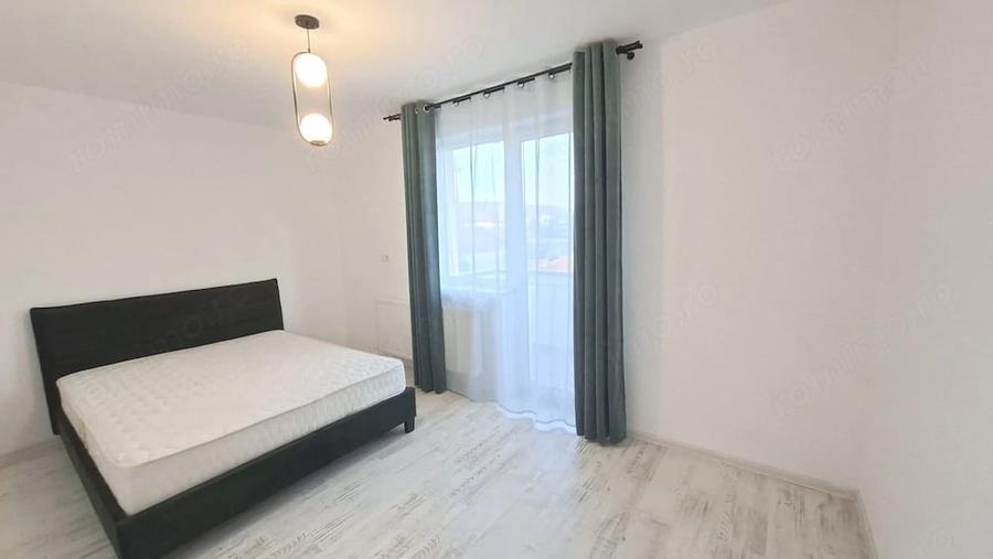 Apartament cu 3 camere decomandat în Ștefănești