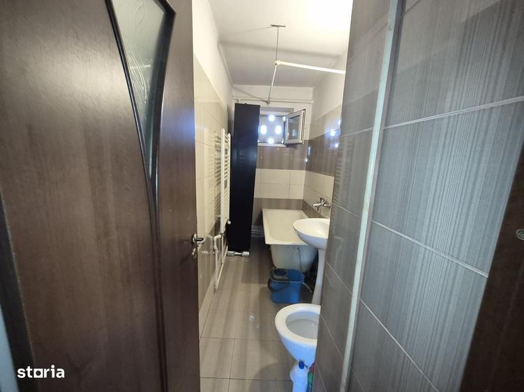 Apartament cu 2 camere nedecomandat în Mircea cel Bătrân