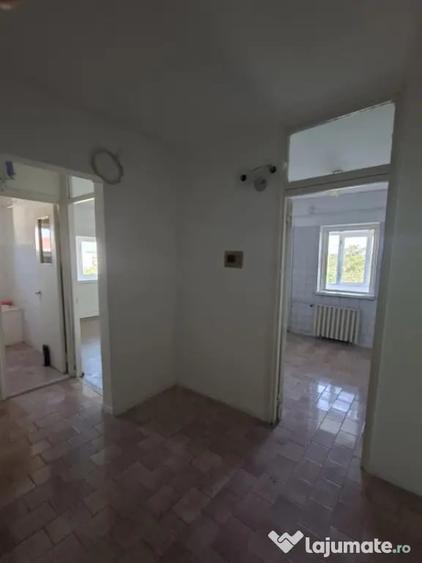 Apartament cu 2 camere decomandat în Brazda lui Novac