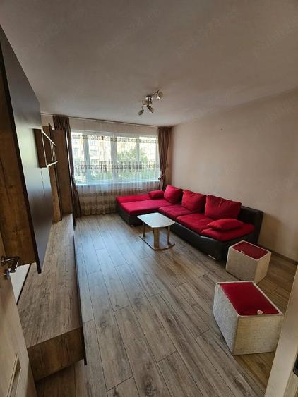 Apartament cu 2 camere decomandat în Circumvalațiunii