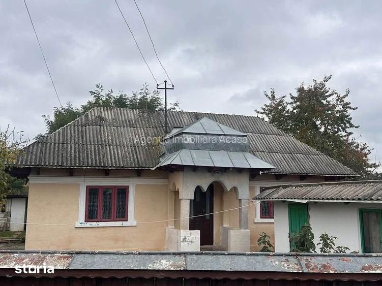De vanzare casa batraneasca dormata din 2 camere, teren 608mp, 25000e