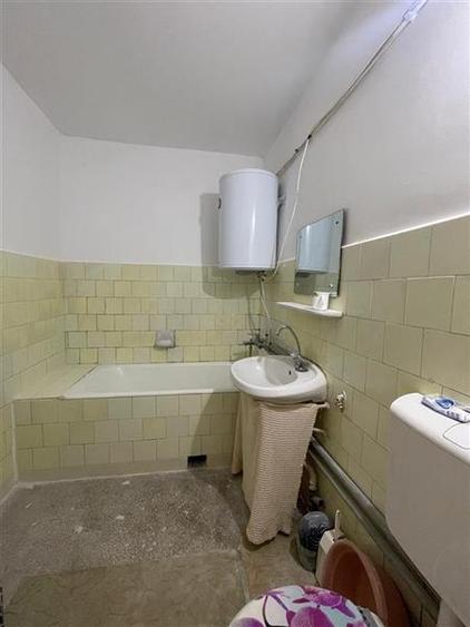 Apartament cu 2 camere decomandat în C5