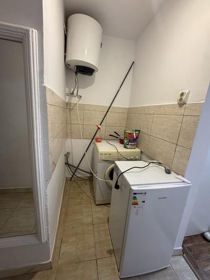 Garsonieră decomandată în Complex Studențesc