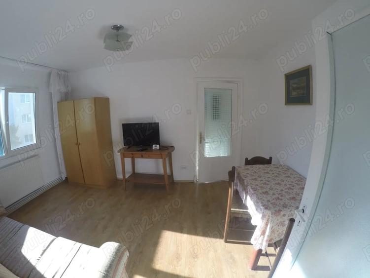 Apartament cu 3 camere semidecomandat în Mănăștur