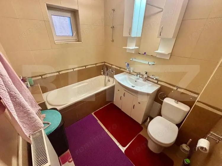 Apartament cu 3 camere decomandat, mobilat în Andrei Mureșanu