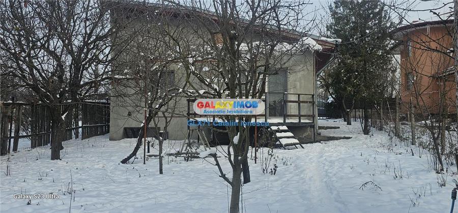 Casă cu 4 camere cu Teren 461 Mp în Frumușani