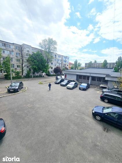 Apartament cu 2 camere decomandat, mobilat în Micro 40
