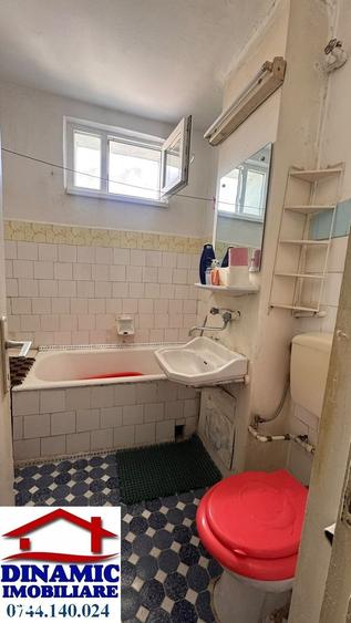 Ap 2 camere decomandat, etaj 3 Precista, zona ?coala 10, 49 000 Euro - 9