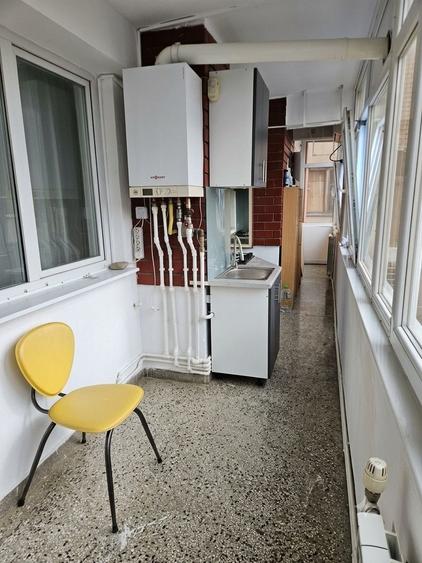 Apartament cu 2 camere decomandat în Sârbi