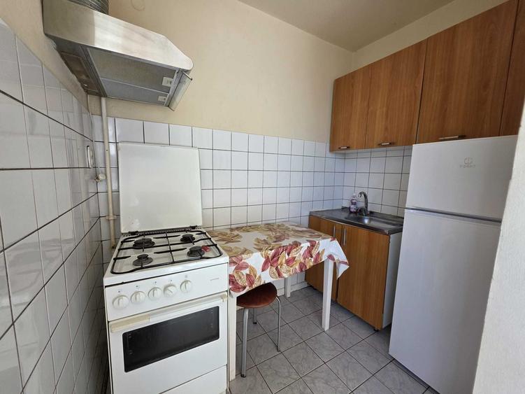 Garsonieră semidecomandată în Central