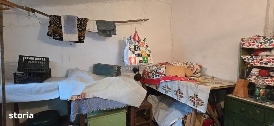 Casă cu 3 camere în Albești