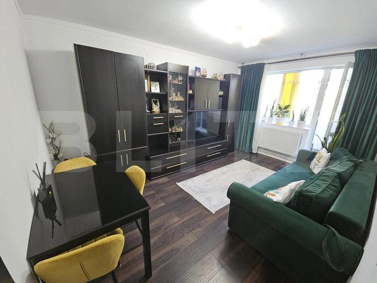 Apartament 3 camere decomandat Podul Ros - mobilat complet - 1