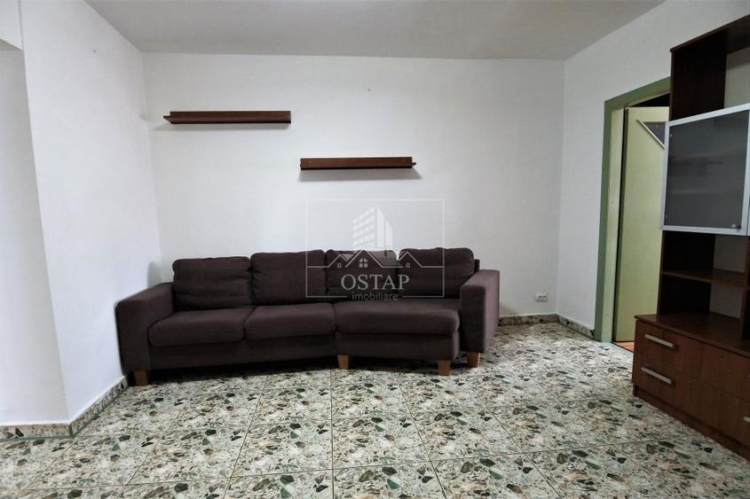 Apartament cu 3 camere decomandat, mobilat în Central