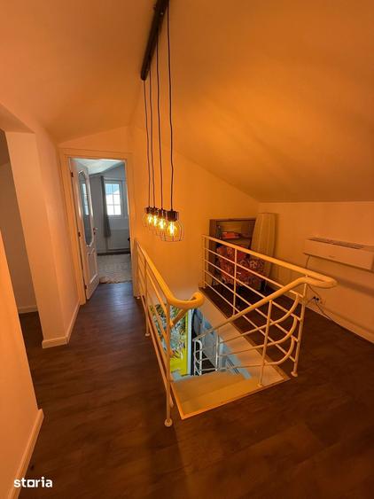 Casă cu 3 camere cu Teren 400 Mp în Central