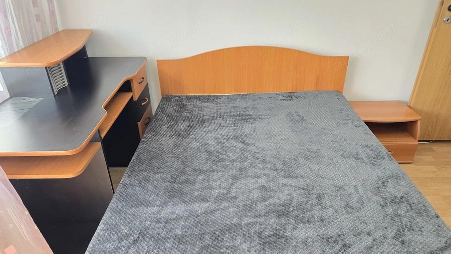 Apartament cu 2 camere decomandat în Piața Centrală